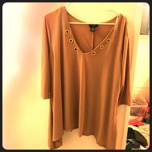 💄NEW tan & gold Top Sz 1x💄